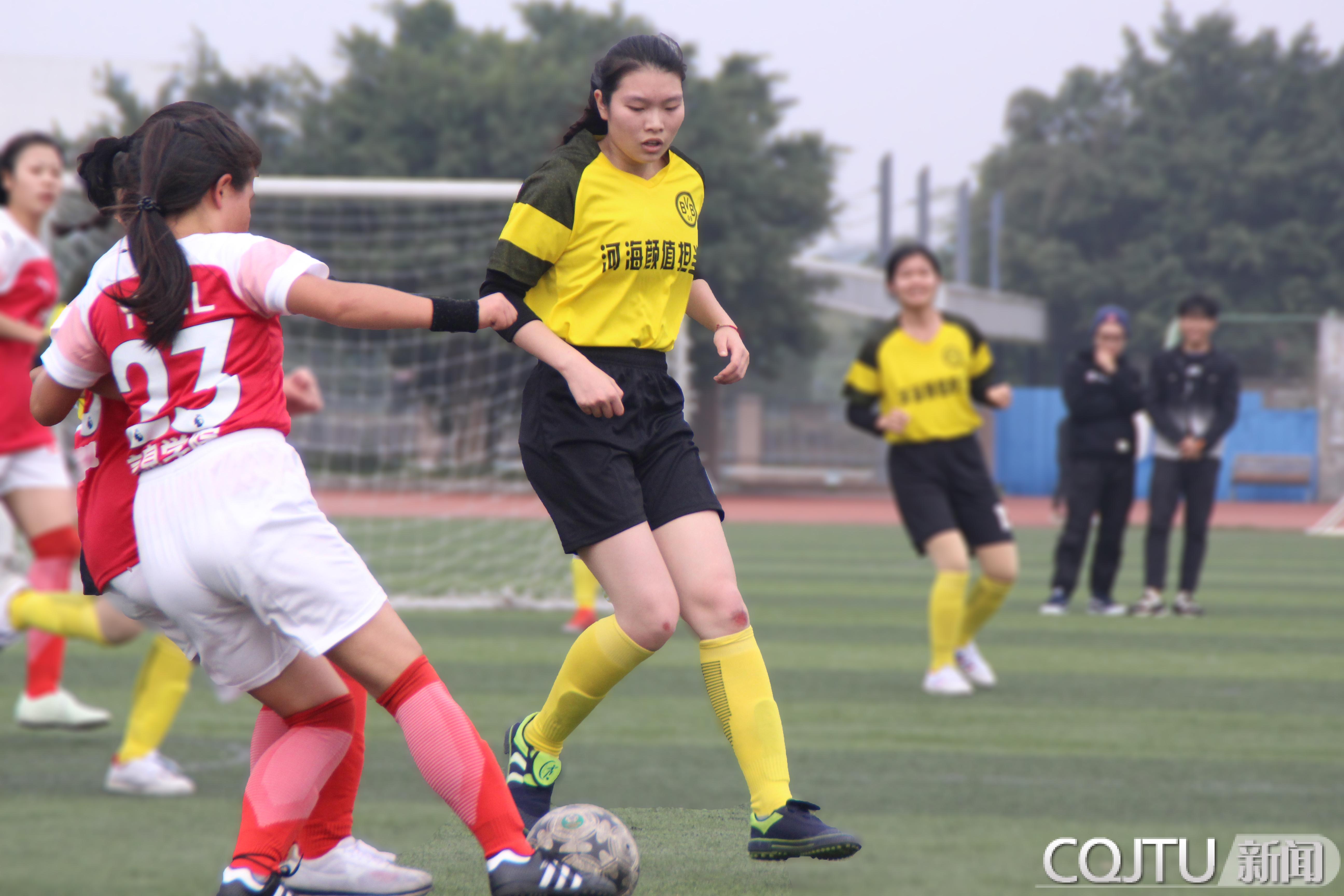 "交大杯"五人制女子足球联赛——二连击破,河海女足迎