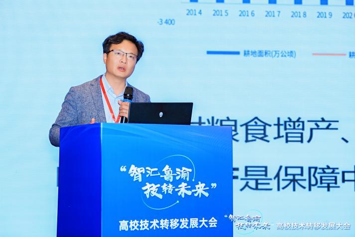 50b06cc4461c4ad699c086a0ce5e1517