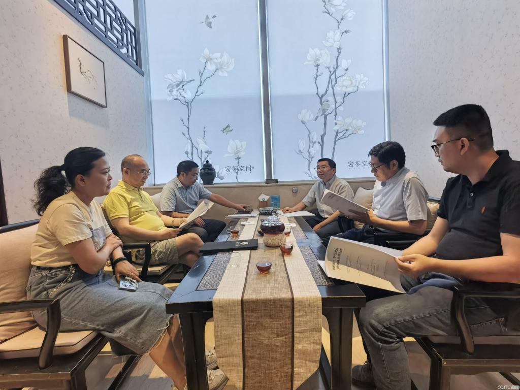 唐伯明校长率队赴京与专家就马克思主义理论学科建设座谈交流